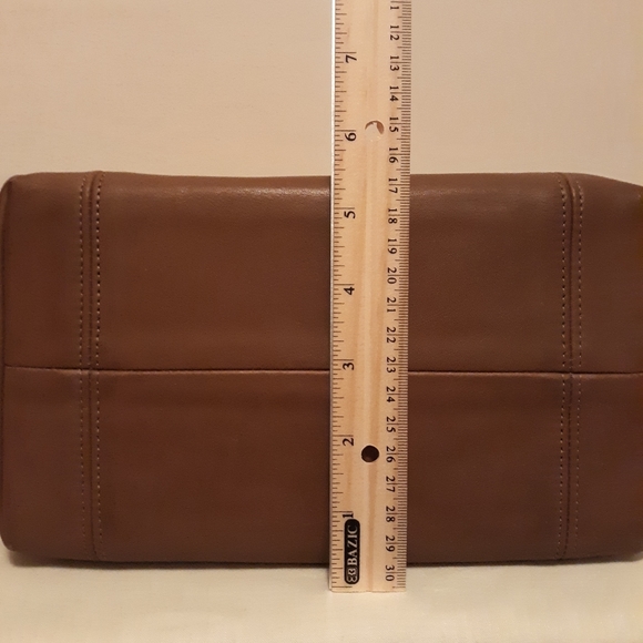 🔥 Coach handbag 🔥 - Picture 8 of 11